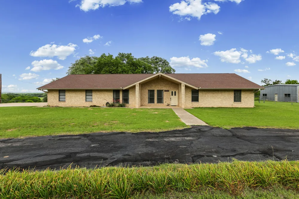 10040 W FM 93 Belton, TX 76513