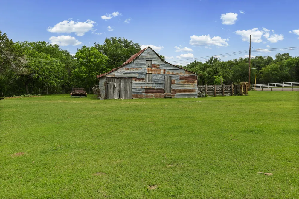 10040 W FM 93 Belton, TX 76513