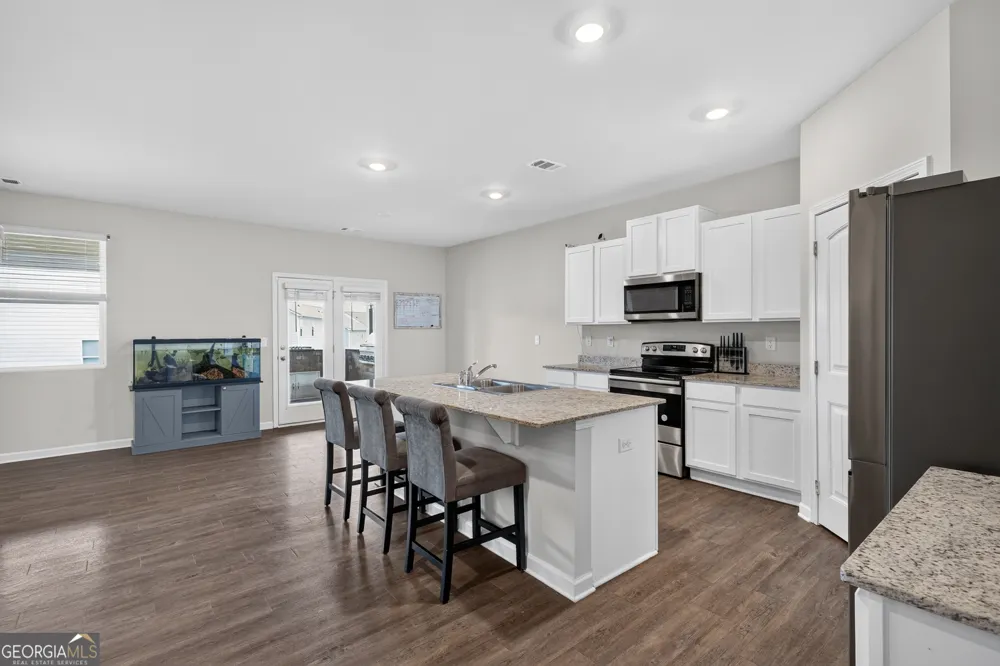359 Walnut Grove way Pendergrass, GA 30567