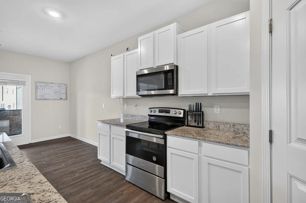 359 Walnut Grove way Pendergrass, GA 30567