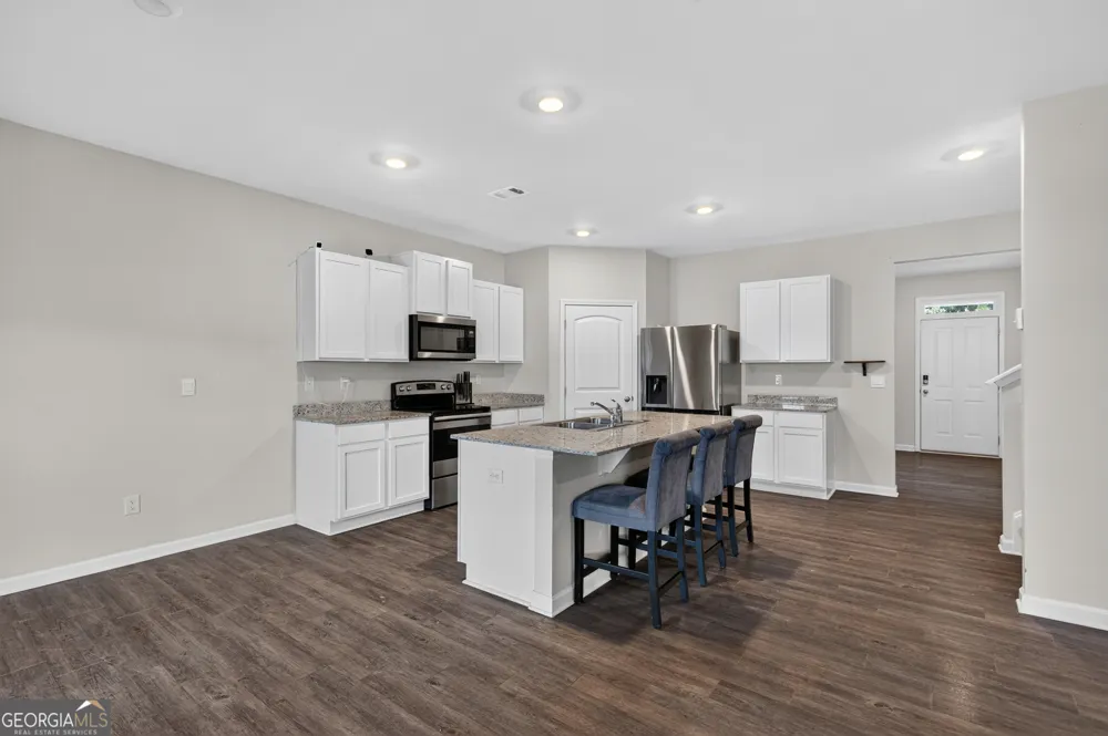 359 Walnut Grove way Pendergrass, GA 30567