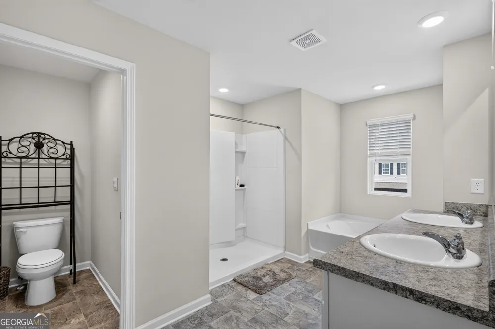 359 Walnut Grove way Pendergrass, GA 30567
