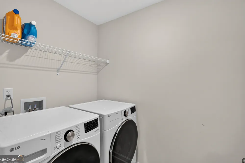 359 Walnut Grove way Pendergrass, GA 30567