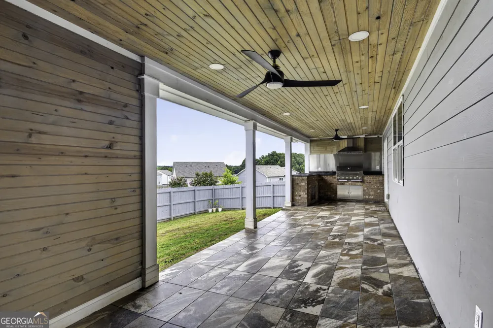 359 Walnut Grove way Pendergrass, GA 30567