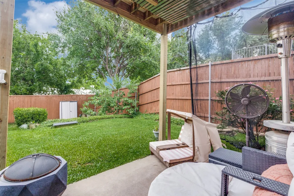 2328 Throckmorton Street Dallas, TX 75219