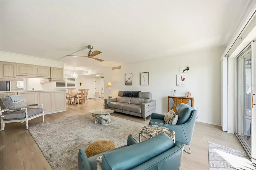 1150 TARPON CENTER DRIVE #208 Venice, FL 34285