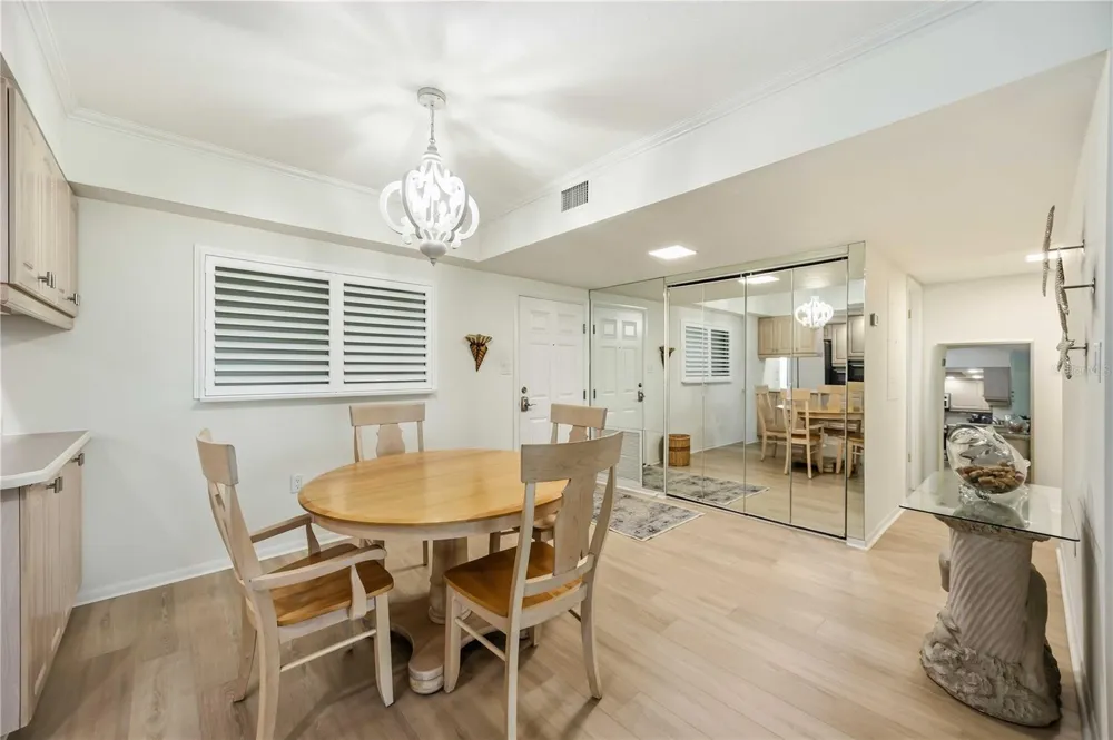 1150 TARPON CENTER DRIVE #208 Venice, FL 34285