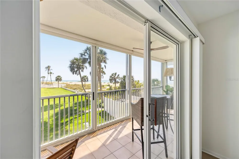 1150 TARPON CENTER DRIVE #208 Venice, FL 34285