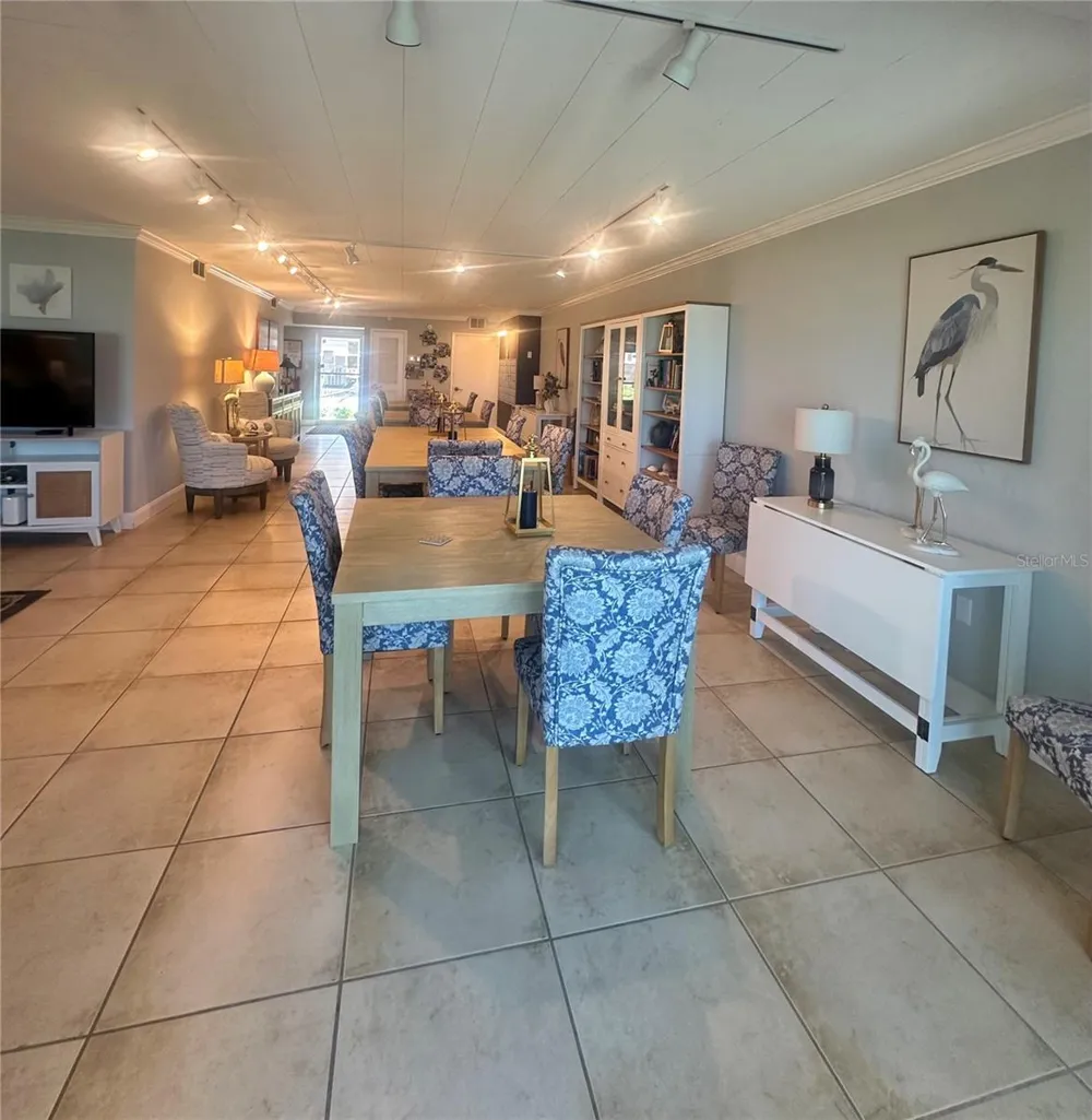 1150 TARPON CENTER DRIVE #208 Venice, FL 34285