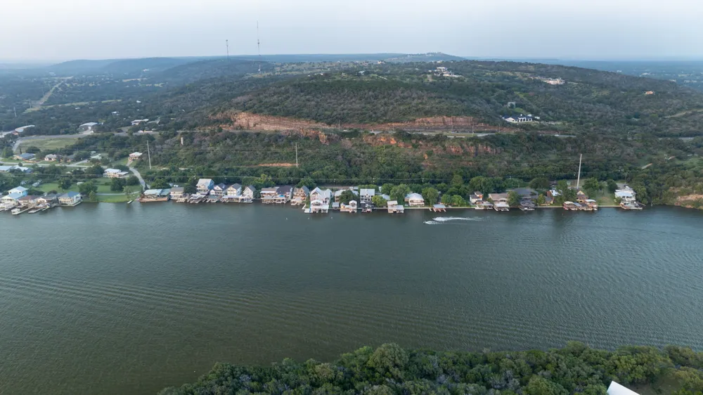 814 Scenic Loop Kingsland, TX 78639
