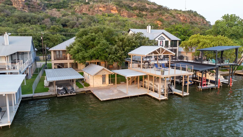 814 Scenic Loop Kingsland, TX 78639