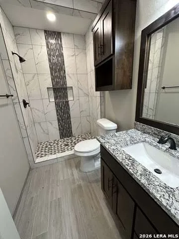 108 estates La Vernia, TX 78121