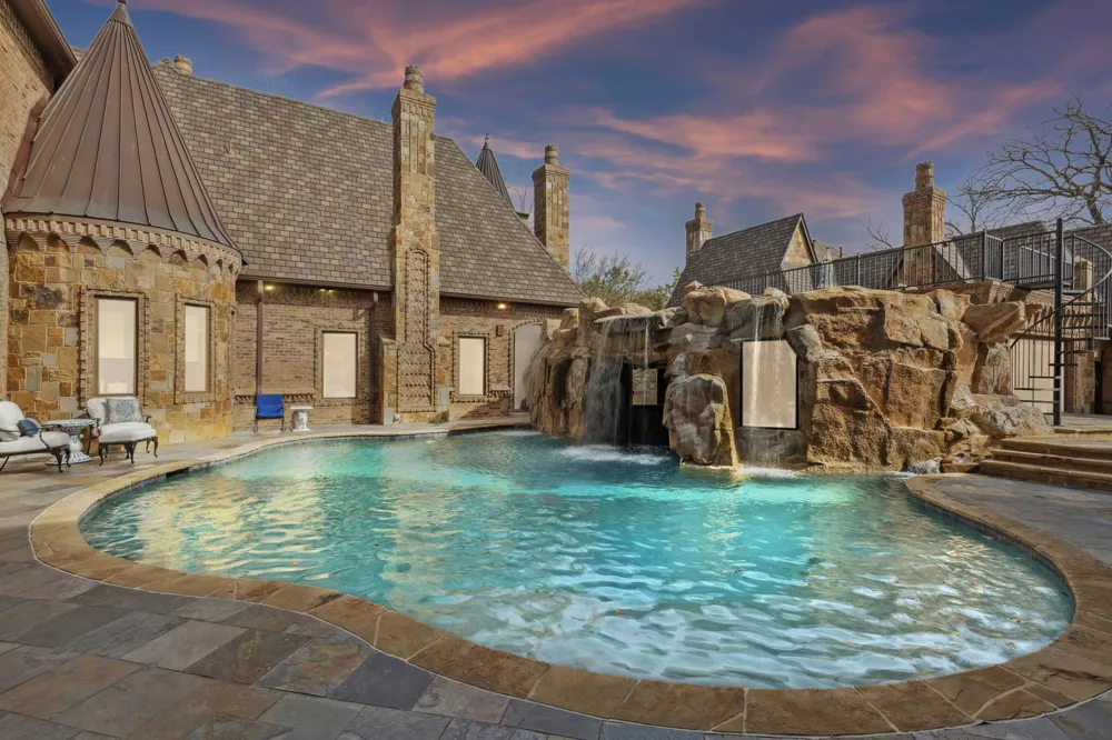 1161 La Mirada Southlake, TX 76092