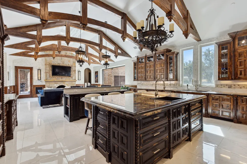 1161 La Mirada Southlake, TX 76092