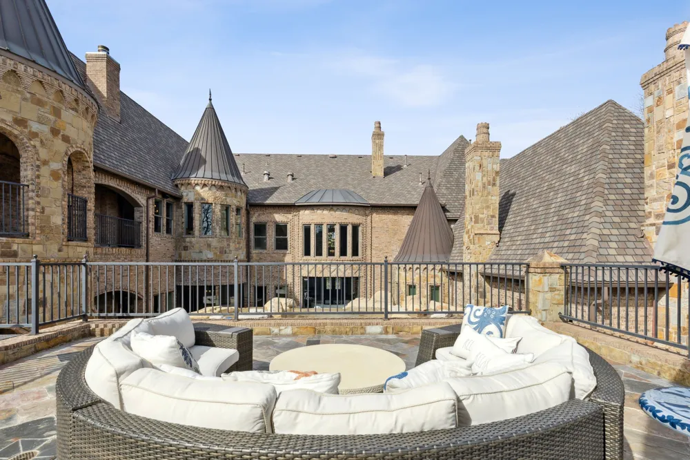 1161 La Mirada Southlake, TX 76092