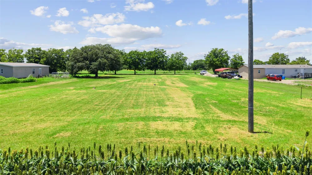 17420 Penwood Road East Bernard, TX 77435