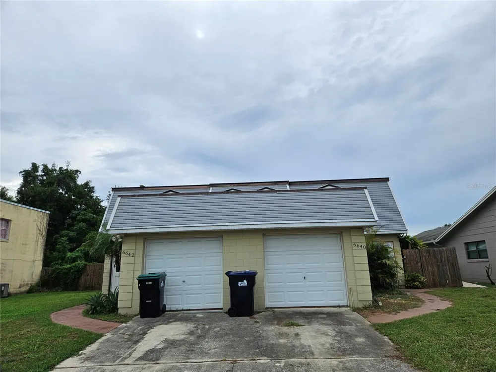 6640 POT O GOLD LANE Orlando, FL 32809