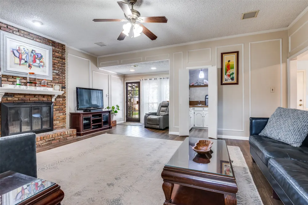 722 Corinthian Place Duncanville, TX 75137
