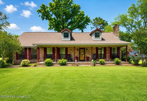 2212 NW Jackson Liberty Drive