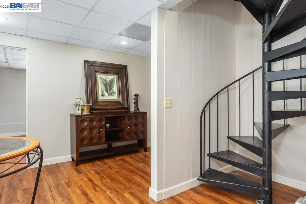 6727 Sunnyslope Ave Castro Valley, CA 94552