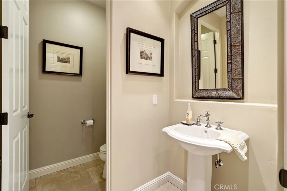 2438 Battering Rock Templeton, CA 93465