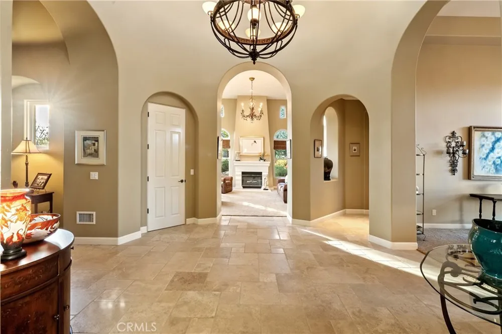 2438 Battering Rock Templeton, CA 93465