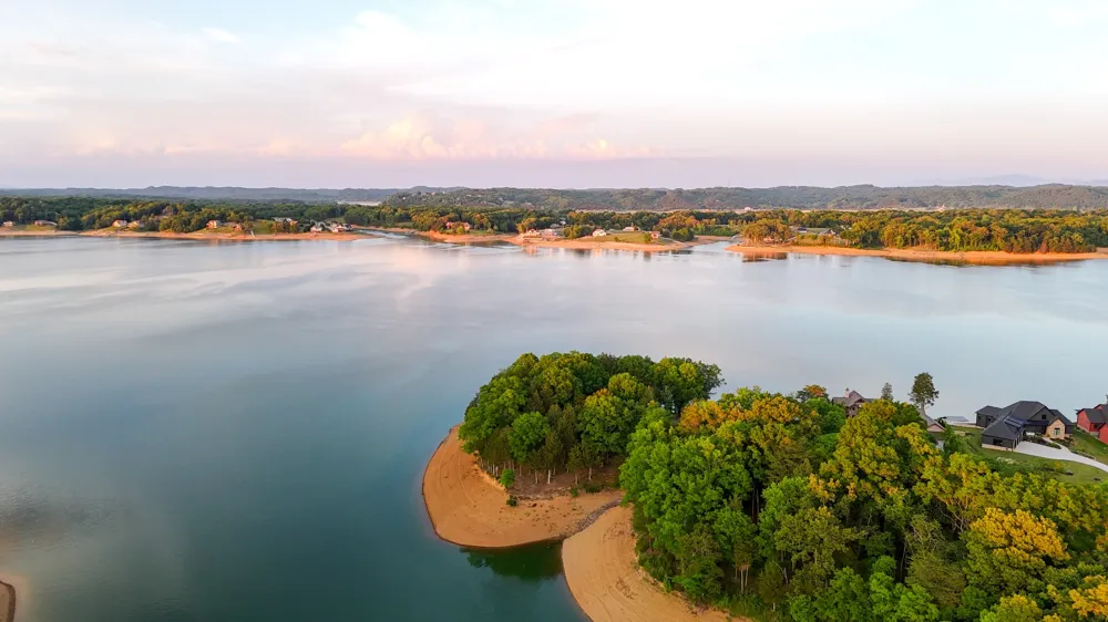 123 Ridge Point Trl Dandridge, TN 37725