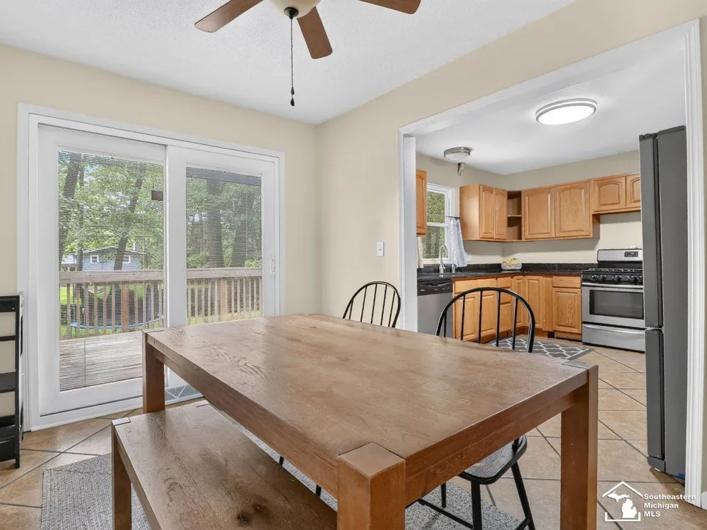 11589 Brookshire Drive Bedford Township, MI 48182