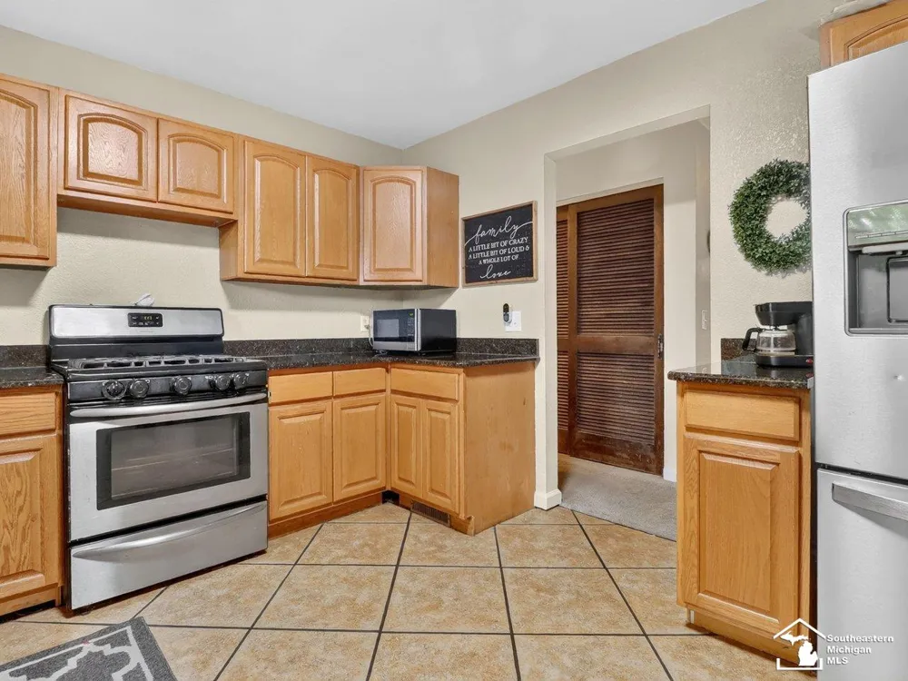 11589 Brookshire Drive Bedford Township, MI 48182
