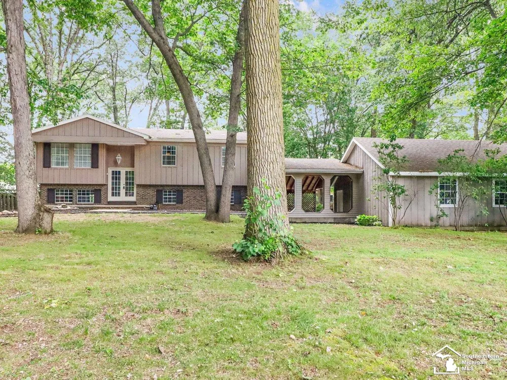 11589 Brookshire Drive Bedford Township, MI 48182