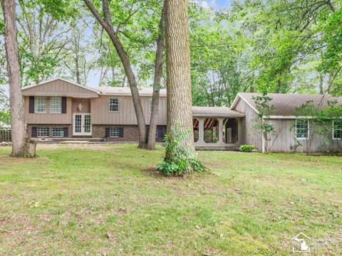 11589 Brookshire Drive
