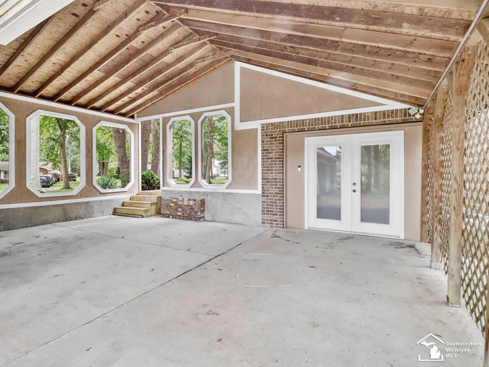 11589 Brookshire Drive Bedford Township, MI 48182