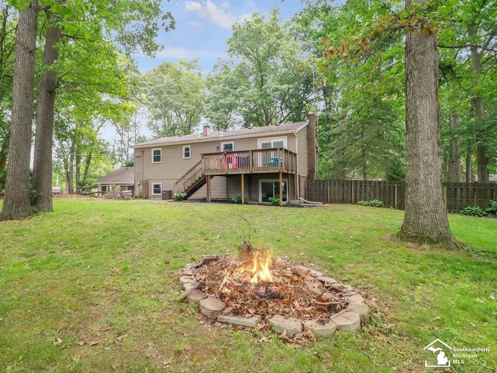 11589 Brookshire Drive Bedford Township, MI 48182