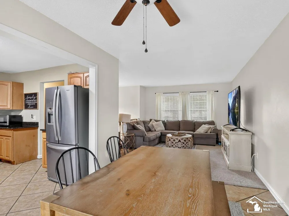 11589 Brookshire Drive Bedford Township, MI 48182