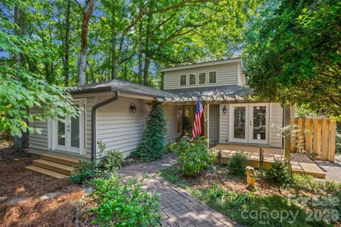 2 Five Oaks Lane #2