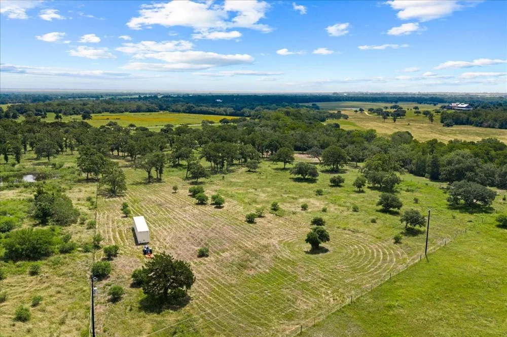 6900 Waldeck Cemetery Road Round Top, TX 78954