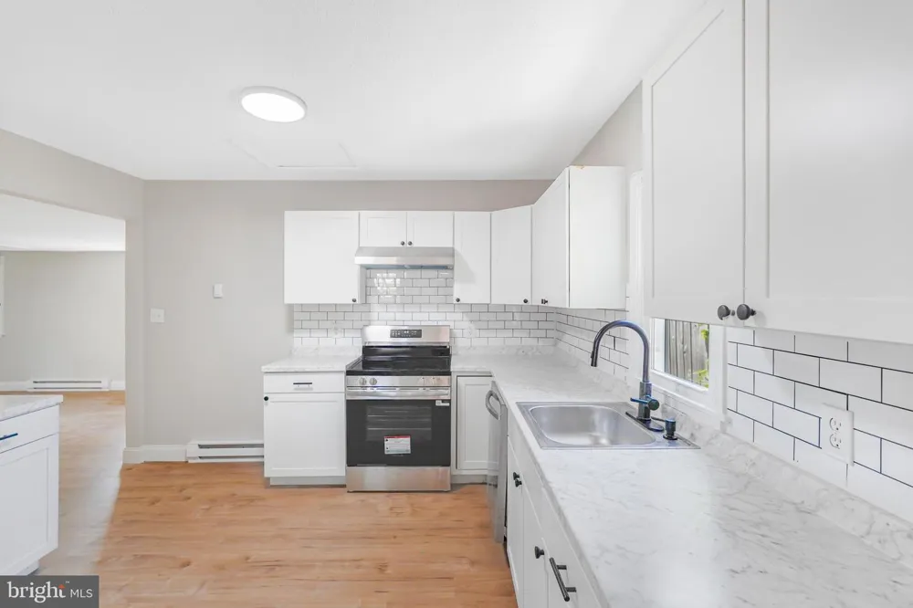 227 DALE DRIVE Colonial Beach, VA 22443
