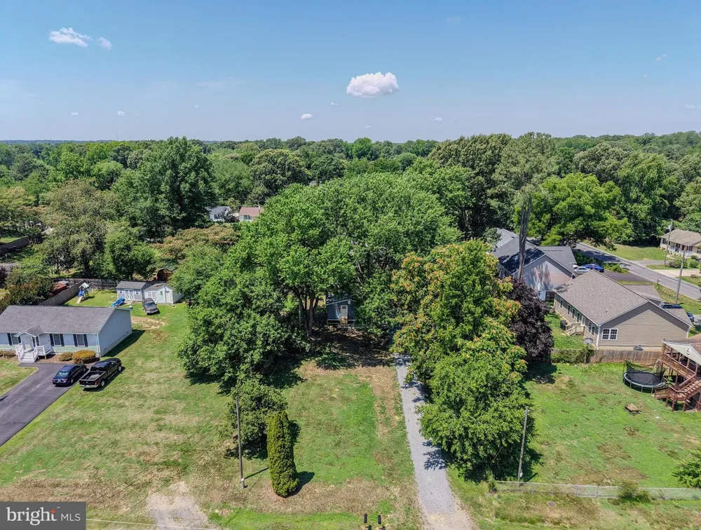 227 DALE DRIVE Colonial Beach, VA 22443