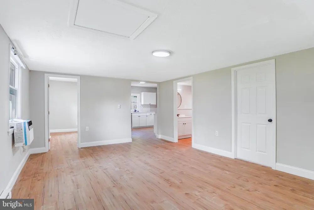 227 DALE DRIVE Colonial Beach, VA 22443