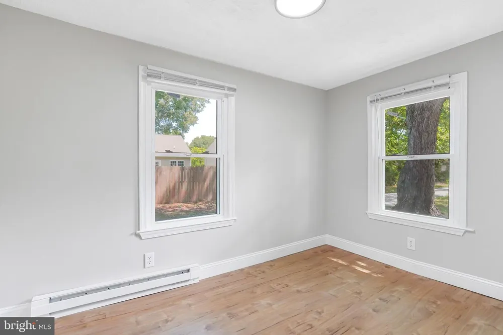 227 DALE DRIVE Colonial Beach, VA 22443