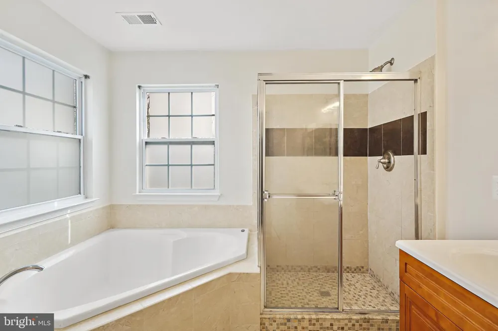 9939 FRAGRANT LILIES WAY Laurel, MD 20723