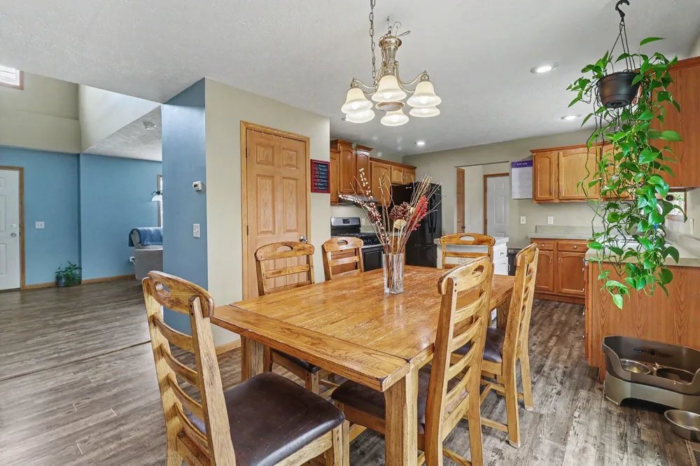 5449 W Golfside Drive Ludington, MI 49431