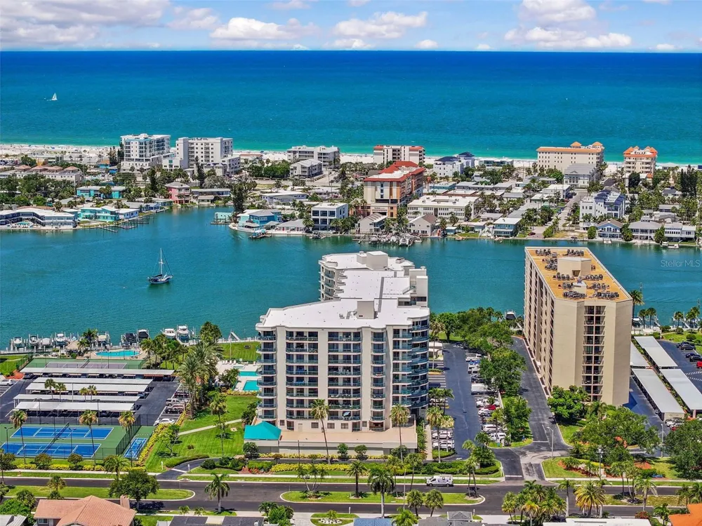 670 ISLAND WAY #800 Clearwater Beach, FL 33767