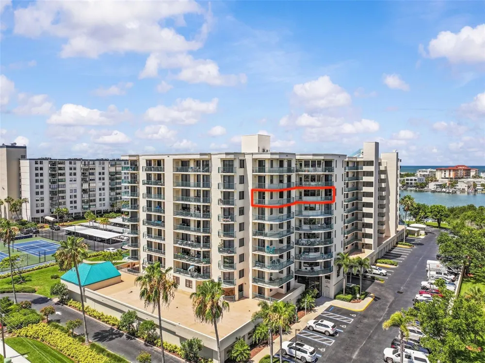 670 ISLAND WAY #800 Clearwater Beach, FL 33767