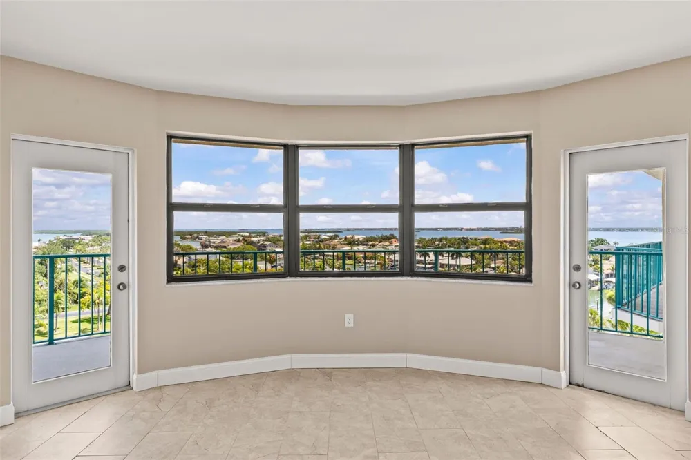 670 ISLAND WAY #800 Clearwater Beach, FL 33767