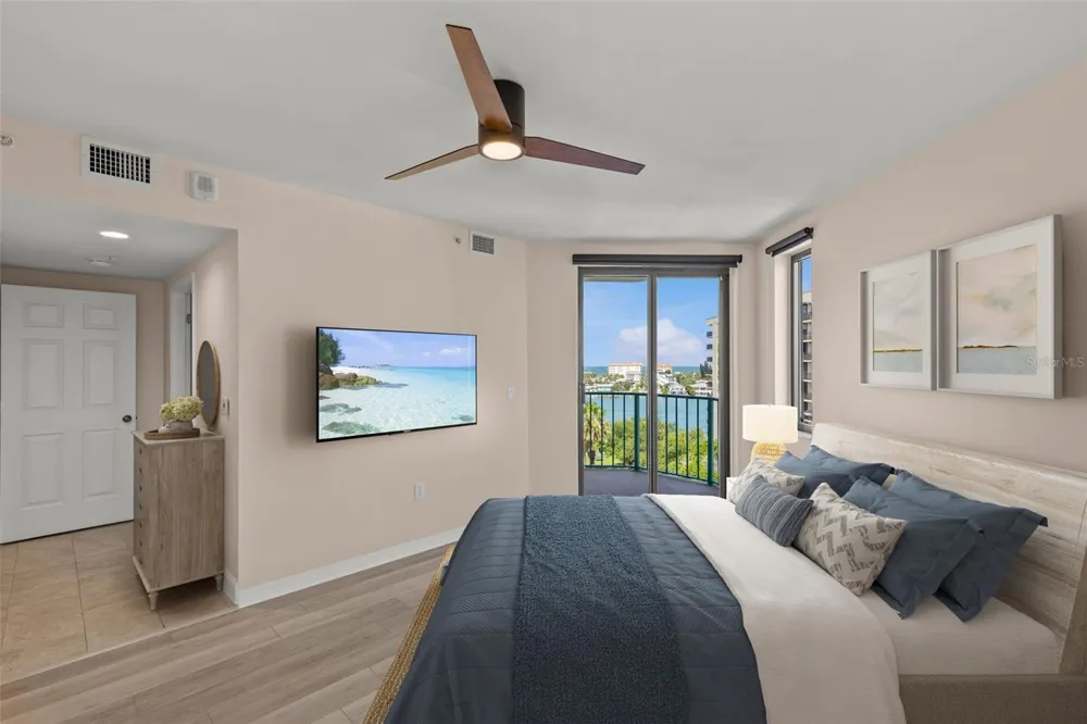 670 ISLAND WAY #800 Clearwater Beach, FL 33767