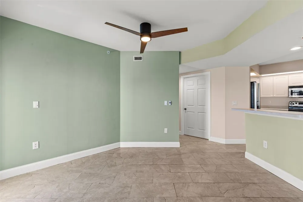 670 ISLAND WAY #800 Clearwater Beach, FL 33767