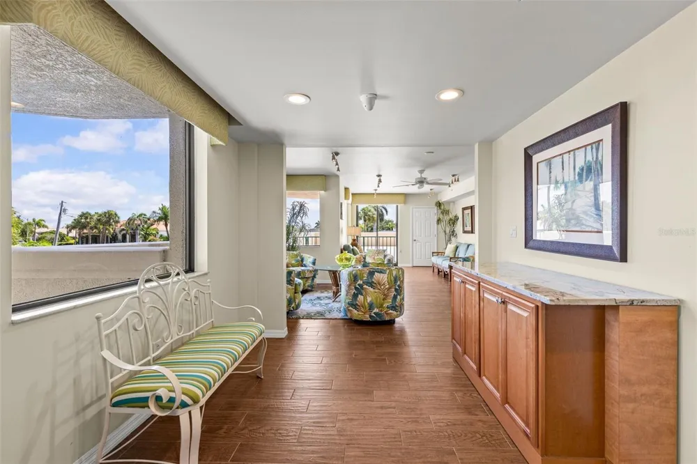670 ISLAND WAY #800 Clearwater Beach, FL 33767