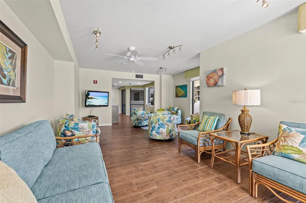 670 ISLAND WAY #800 Clearwater Beach, FL 33767