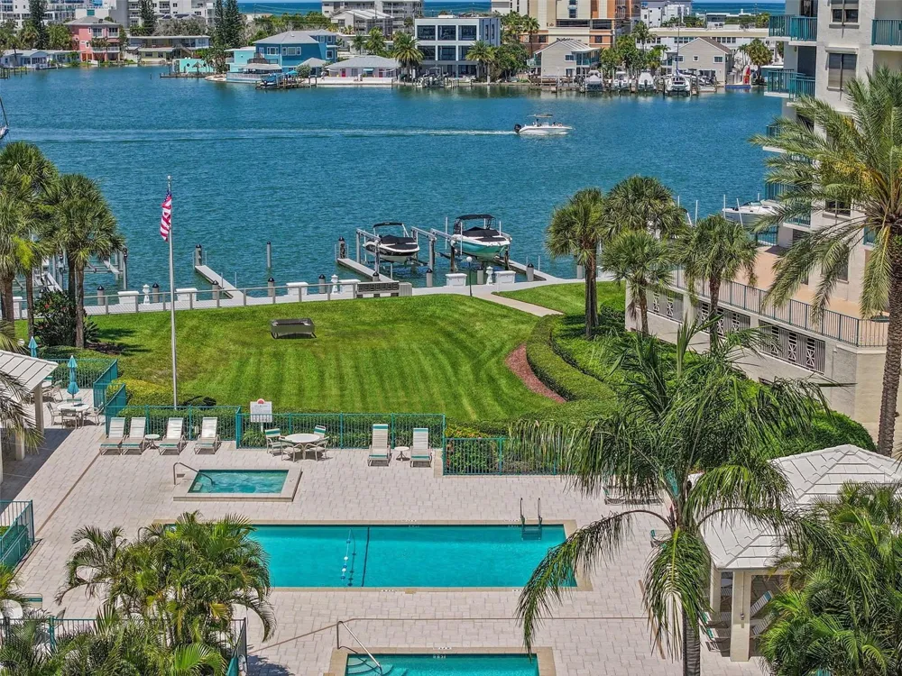 670 ISLAND WAY #800 Clearwater Beach, FL 33767